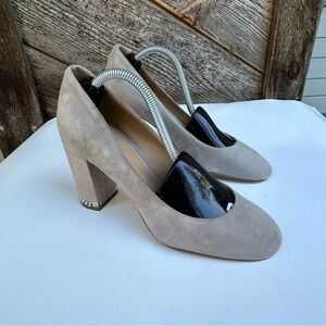 Michael Kors Sabrina Women Size 7 Chain Link Fawn Suede Platform Pump Shoe EUC